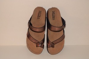 mudd womens sandals