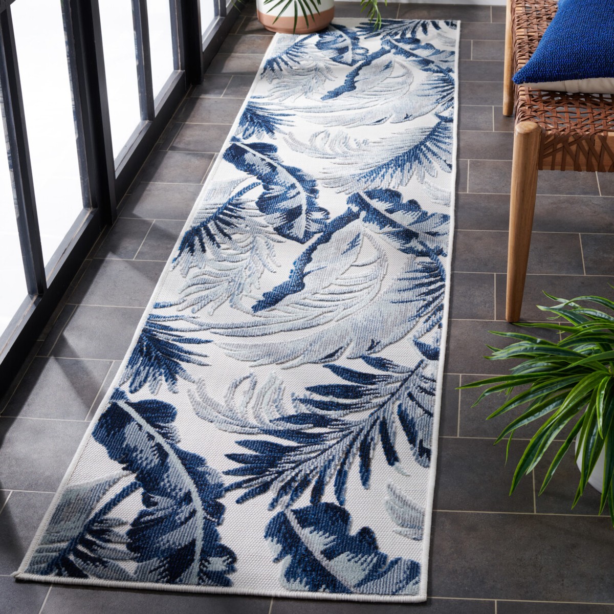 SAFAVIEH Outdoor CBN452A Cabana Collection Ivory / Navy Rug | eBay