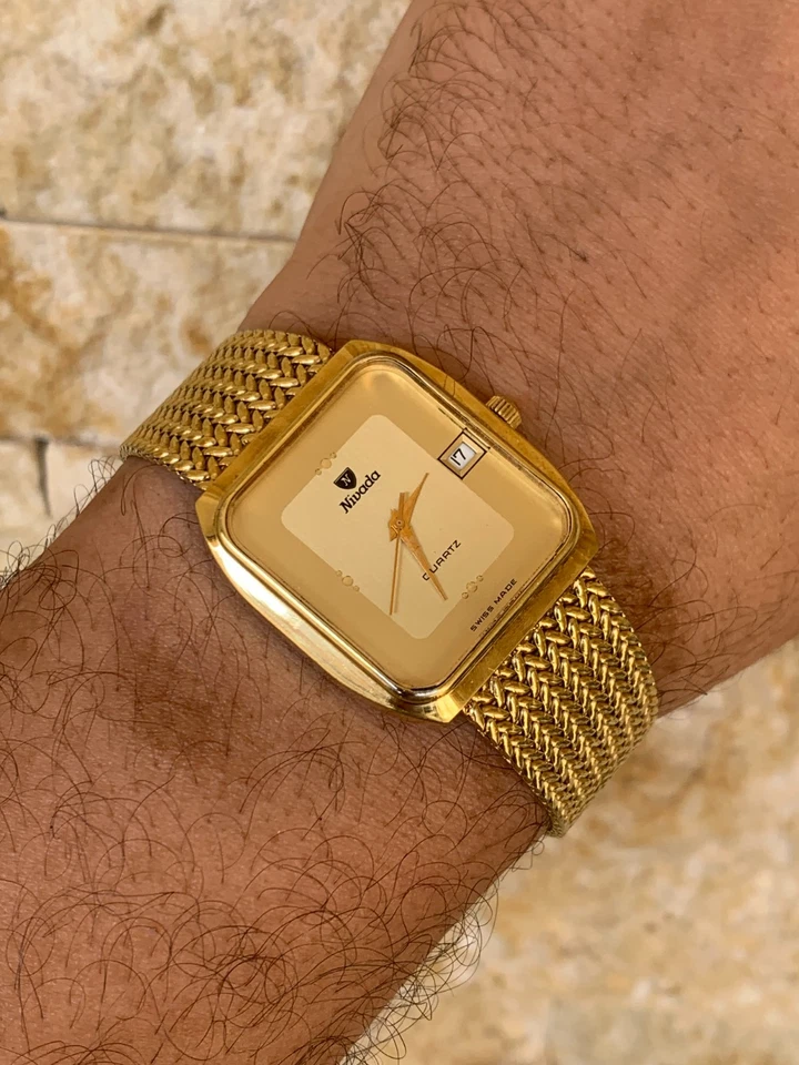 1980's Vintage Nivada Watch Gold-toned Quartz Rectangle Mesh Bracelet Date Boxed - Image 3 of 4