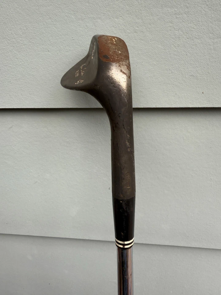 Cleveland Tour Action Reg 588 Wedge 57 Degree Golf Club Gunmetal Finish RH - Image 3 of 4