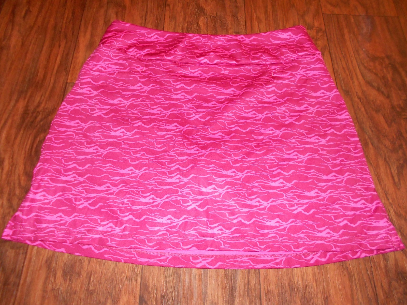Adidas womens golf skirt size M medium athletic skort MINT cond