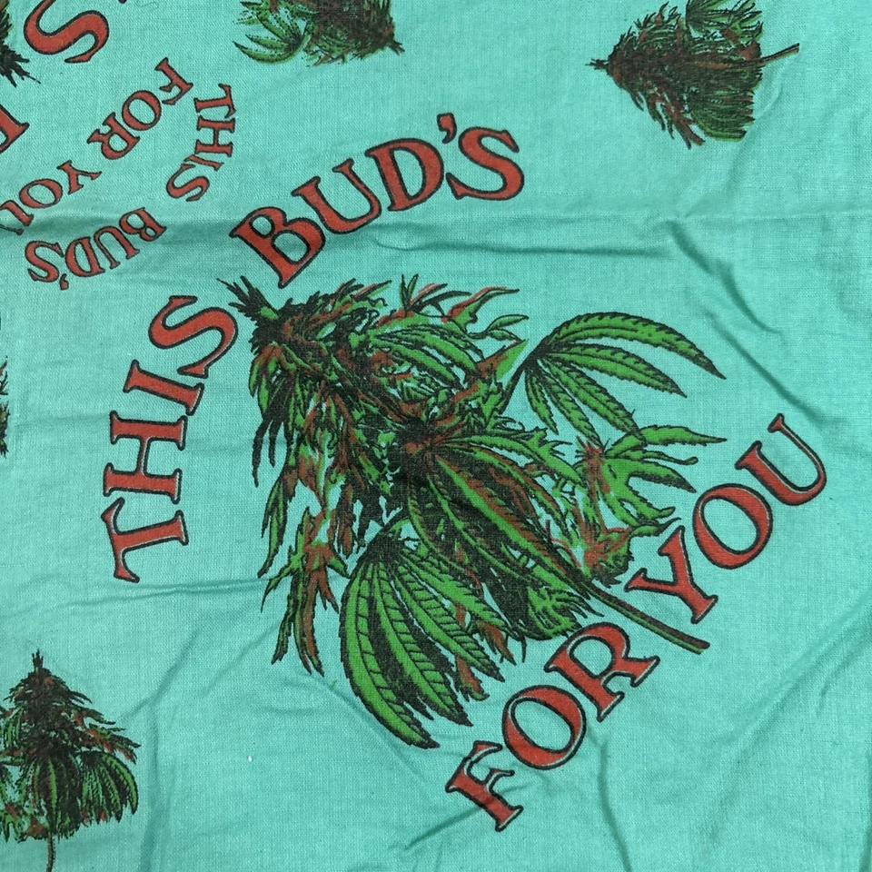Vintage 80’s This Bud’s For You Cannibas Green Bandana21” By 21” — 第 2/4 张图片