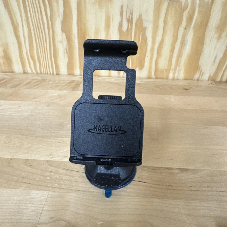 Magellan Roadmate 1212 Black (With Accessories) - Image 4 of 4