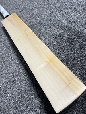 Plain Players Grade 1 ++ English Willow Cricketschläger-SH leicht 2,56 Pfund   