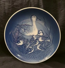 Vtg 1973 Mother's Day Mors Dag Collector Plate Bing & Grondahl Porcelain Rare