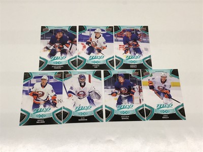 2021-22 MVP NEW YORK ISLANDERS BASE SET