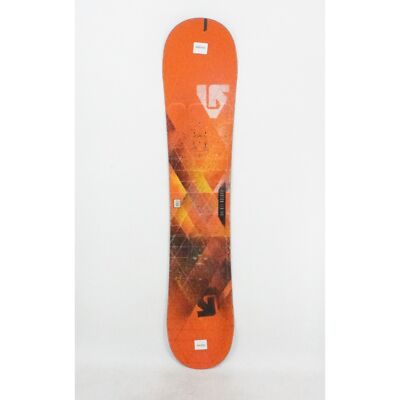 snowboard BURTON LTR taille: 138 cm = 1 mètre 38 + fixations