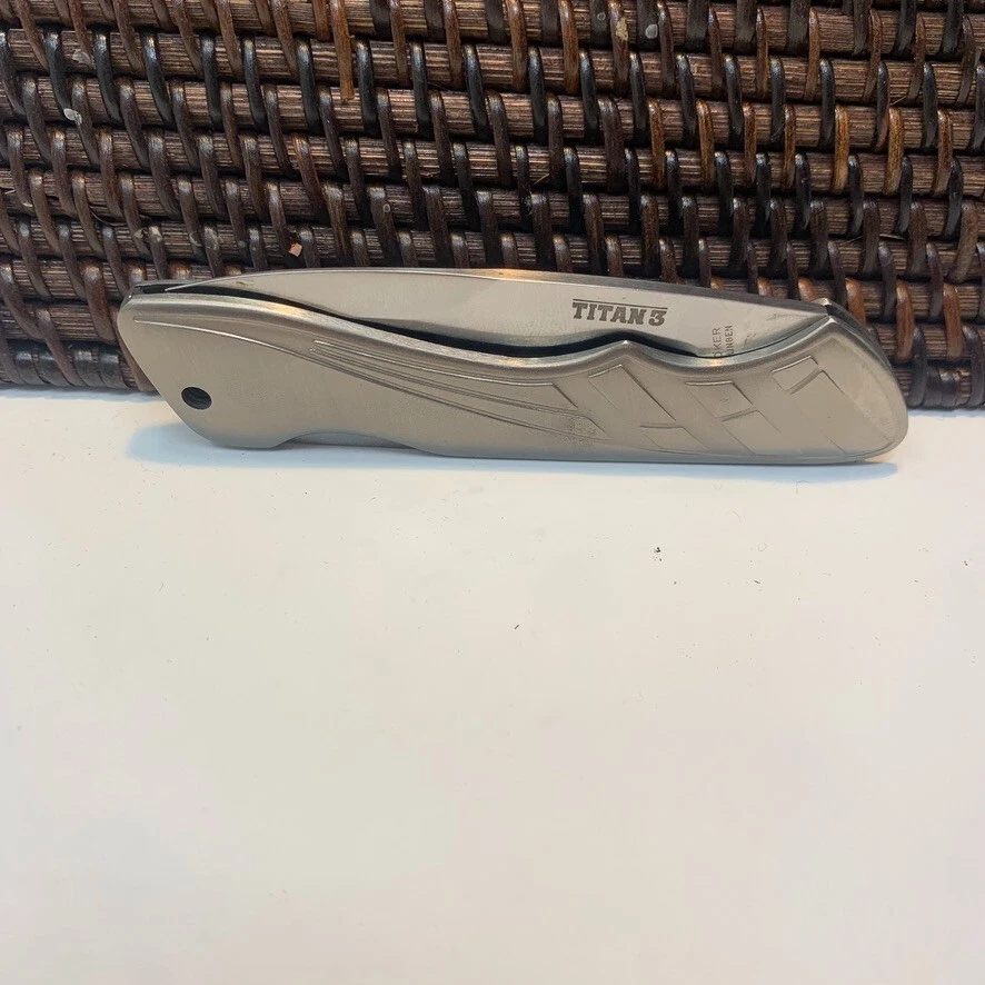 Cuchillo de hoja de acero Boker Titan3 marca árbol de Alemania con mango de titanio descontinuado Foto 2 de 4