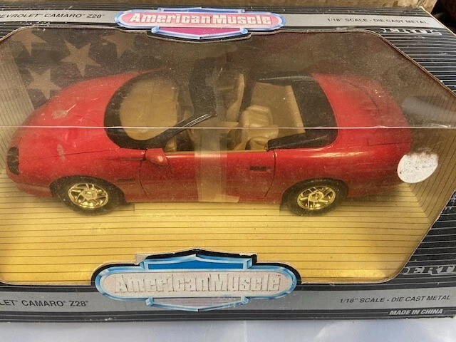 Pontiac Firebird 1996 transmisión automática coche rojo 1/18 American Muscle caja nueva en caja Foto 3 de 4