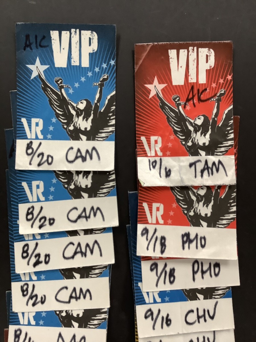PMO® - BACKSTAGE PASS PEACEMINUSONE PMO BACKSTAGE PASS SET PMO® - BACKSTAGE PASS PEACEMINUSONE PMO BACKSTAGE PASS SET