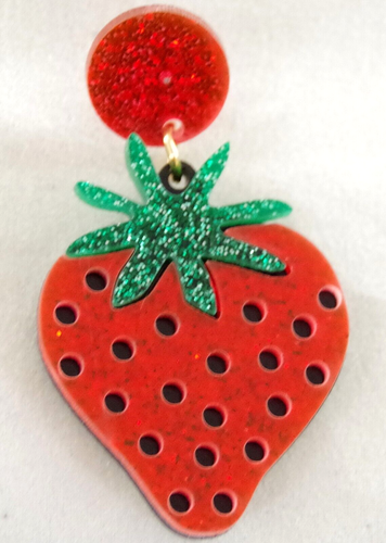 2" NWOT GLITTER & CUT-OUTS STRAWBERRY FRUIT LAYERED ACRYLIC DROP DANGLE EARRING - Picture 10 of 16