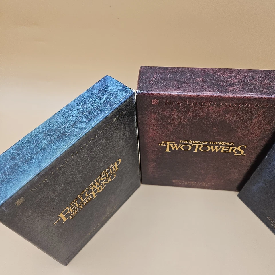 Lord of the Rings Complete Trilogy Special Extended Edition 3-Box Set 12-DVD's - Image 4 of 4