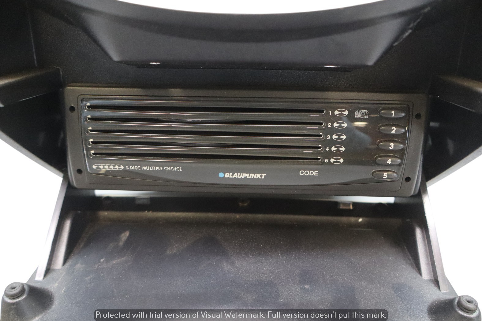 Maserati Quattroporte 2003-2008 Cd changer