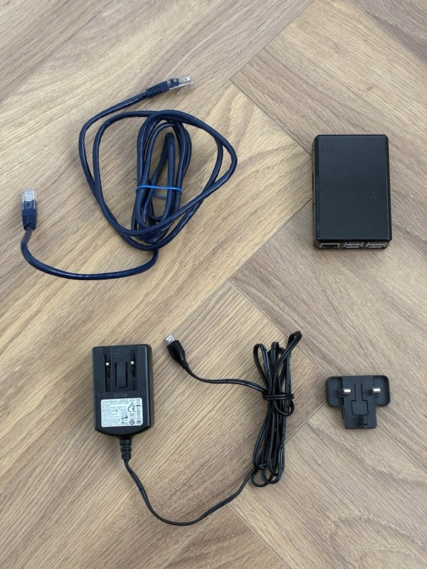 Raspberry Pi 2 Model B V1.1 2014 Edition with Black Case + PSU + 16GB SD Card UK