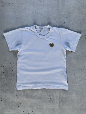 Comme des Garcons PLAY Mens S White T-Shirt Gold Heart Logo Made in Japan CDG