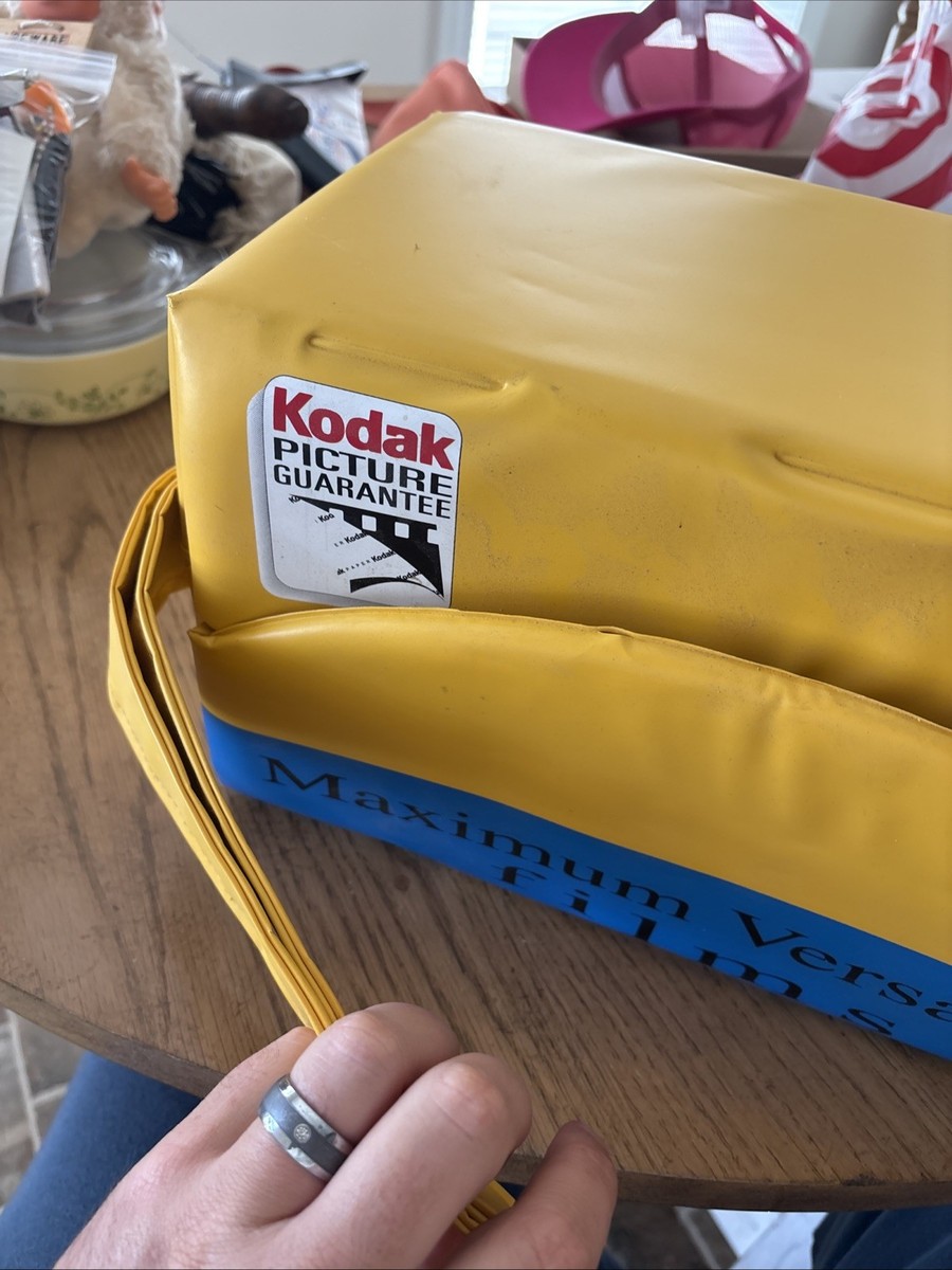【コレクターアイテム】 80s VINTAGE EXPLOLER用ソフトケース Vintage 1980's KODAK Gold Max Film Vinyl Cooler Camera Case