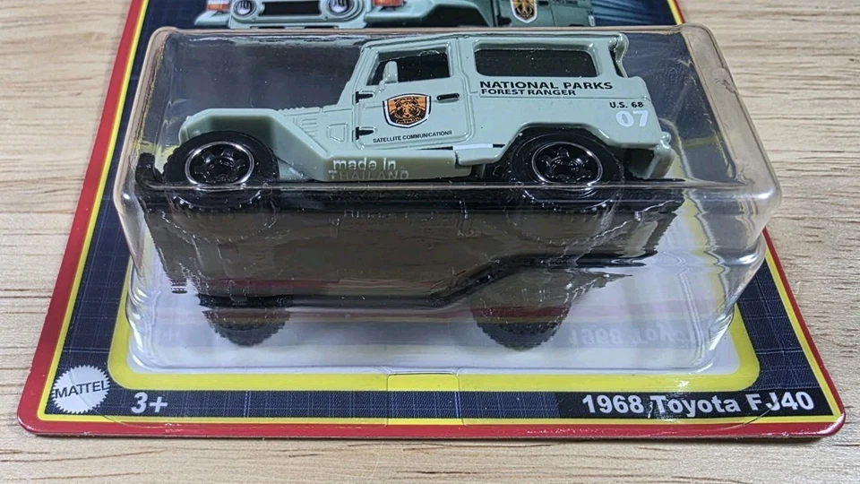 Matchbox Retro Series National Parks 1968 Toyota FJ40 Ships With Protector Pack - Image 4 of 4