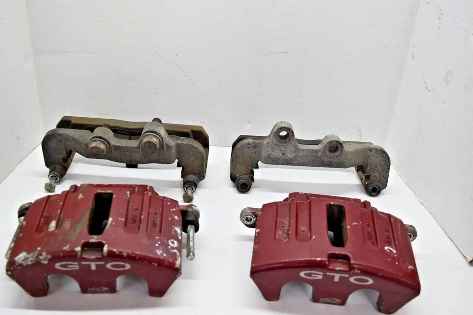 Pinzas de freno delanteras Pontiac GTO LS2 2005 2006 OEM PBR 2 13200 Foto 2 de 4