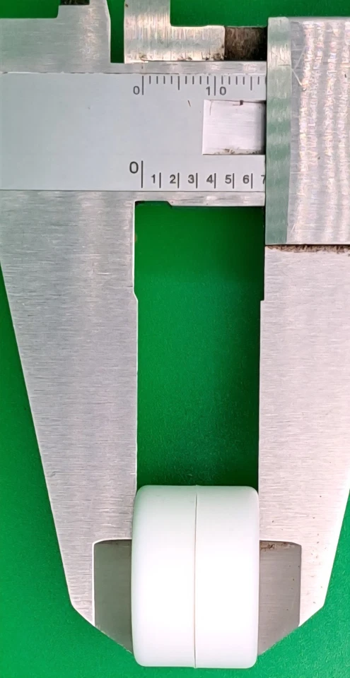 Tarro redondo de 500 contenedores antiadherentes de silicona blanca de 2 ml Foto 3 de 4