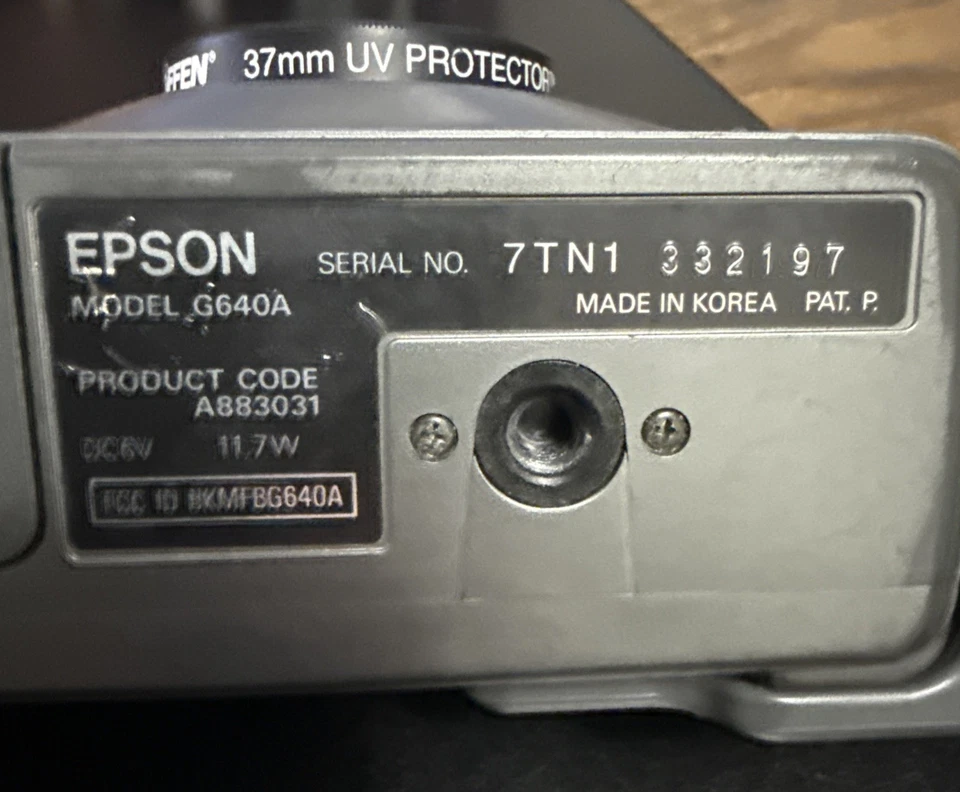 Câmera Digital Epson PhotoPC 500 Modelo G640A 1.3 MP CCD MONITOR LCD NÃO TESTADO - Imagem 3 de 4
