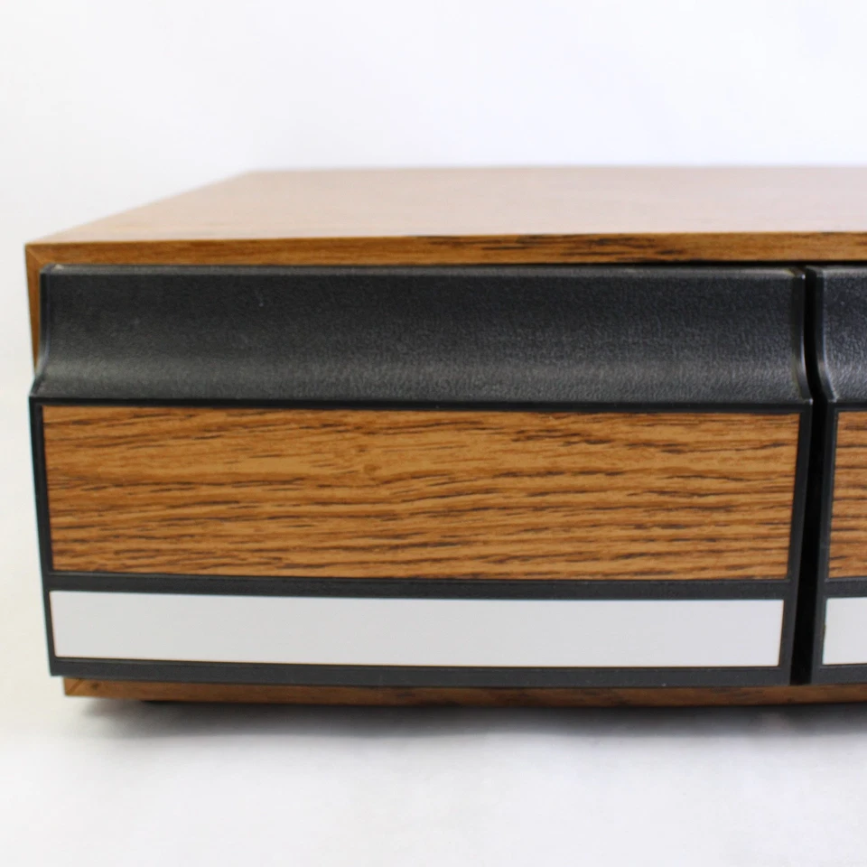 Gabinetes de almacenamiento de cinta VHS vintage organizadores de 24 cintas y 2 cajones Foto 4 de 4
