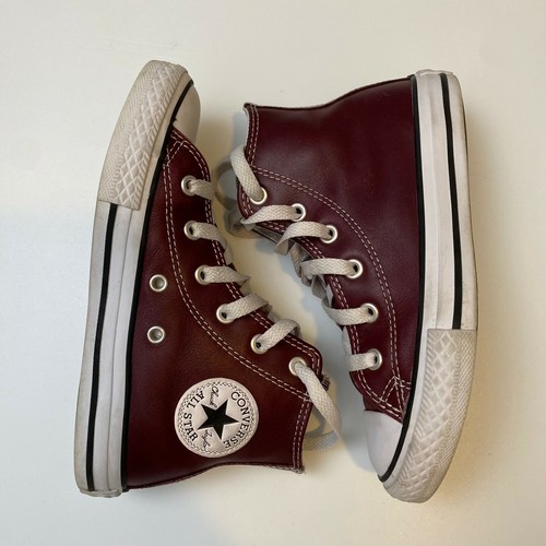 converse leather upper shoes