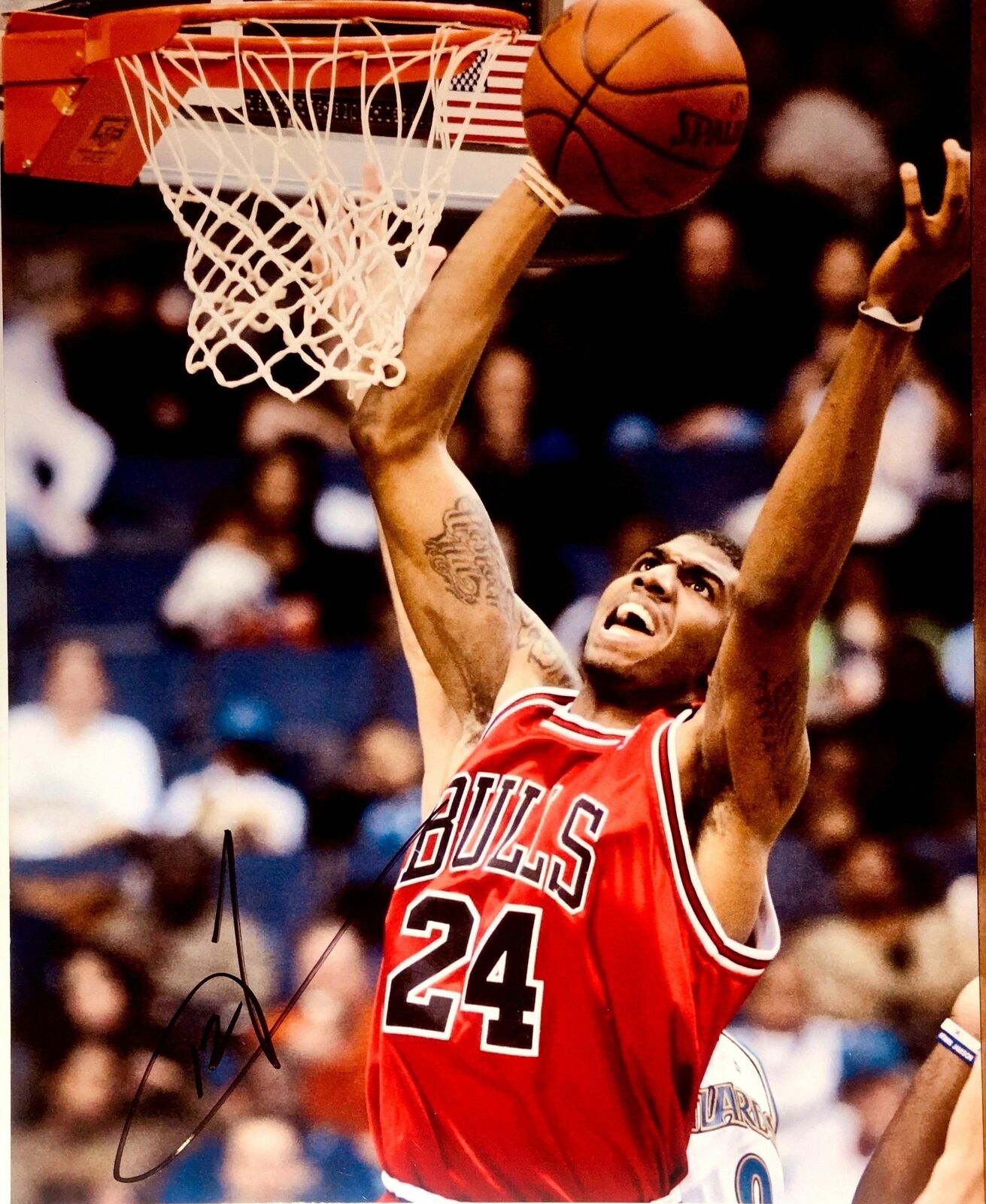 Tyrus Thomas Signed Las Vegas Mall 8x10 Photo Chicago LSU Tigers Fixed price for sale Autograp Bulls