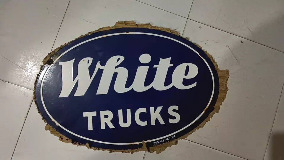 White Truck Pure  Porcelain Enamel Heavy Metal Sign 24 x 16  Inches Single Side - Image 2 of 3