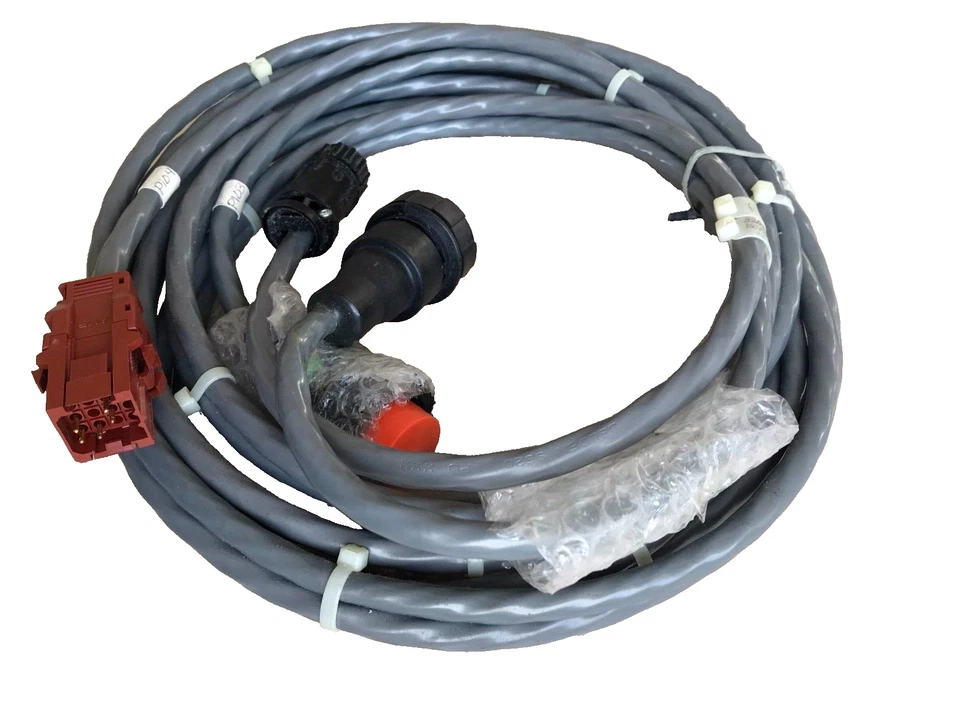 K0F001 AMP Cable / 326432 - Image 3 of 4