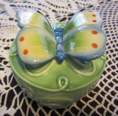 Vintage Fitz and Floyd Christmas Trinket Box with Red Ribbon Bow Fa La La La La