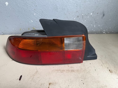 BMW Z3 Roadster Cabrio 1.8 85KW 1998 Original Rücklicht links 8389711