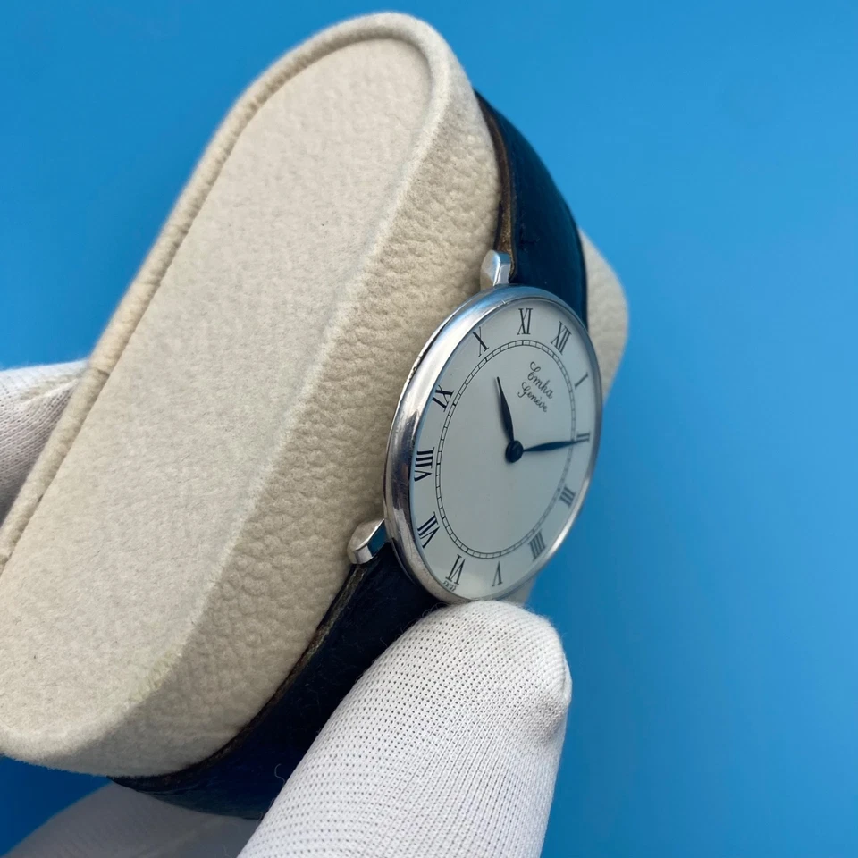 Reloj Emka Geneve Vintage Años 80 Para Hombre Cuerda Manual Cifra Romana Suiza Esfera Blanca Foto 4 de 4