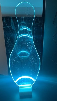 60cm x20 Kunststoff Glas Bowling Pin Schild Lampe von professionellen Handwerkern