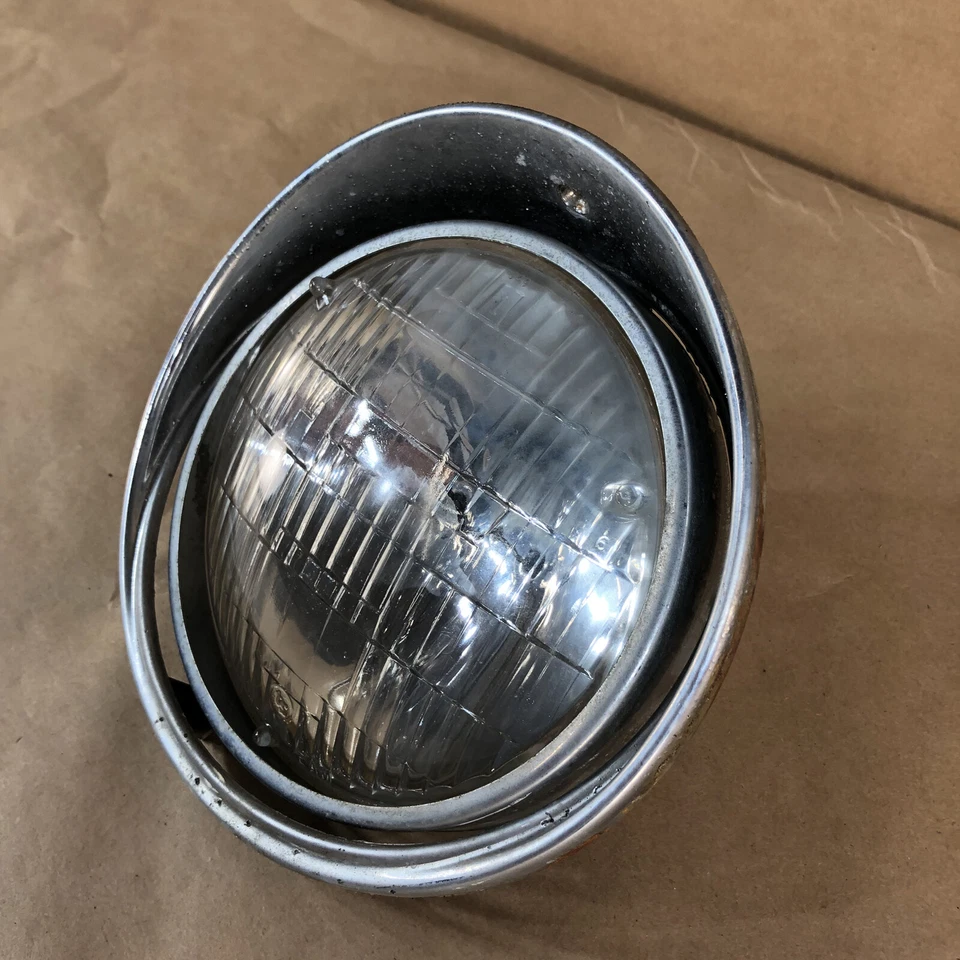 Conjunto de lámpara de cabeza interior Jaguar Mark 10 Mk X 420 LH con bisel 54521144 OEM Foto 3 de 4