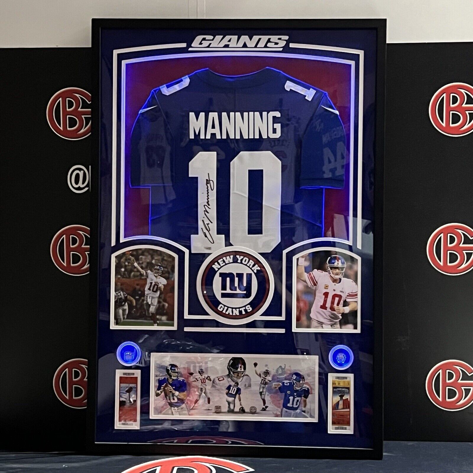 Eli Manning Autographed and Framed New York Giants Jersey
