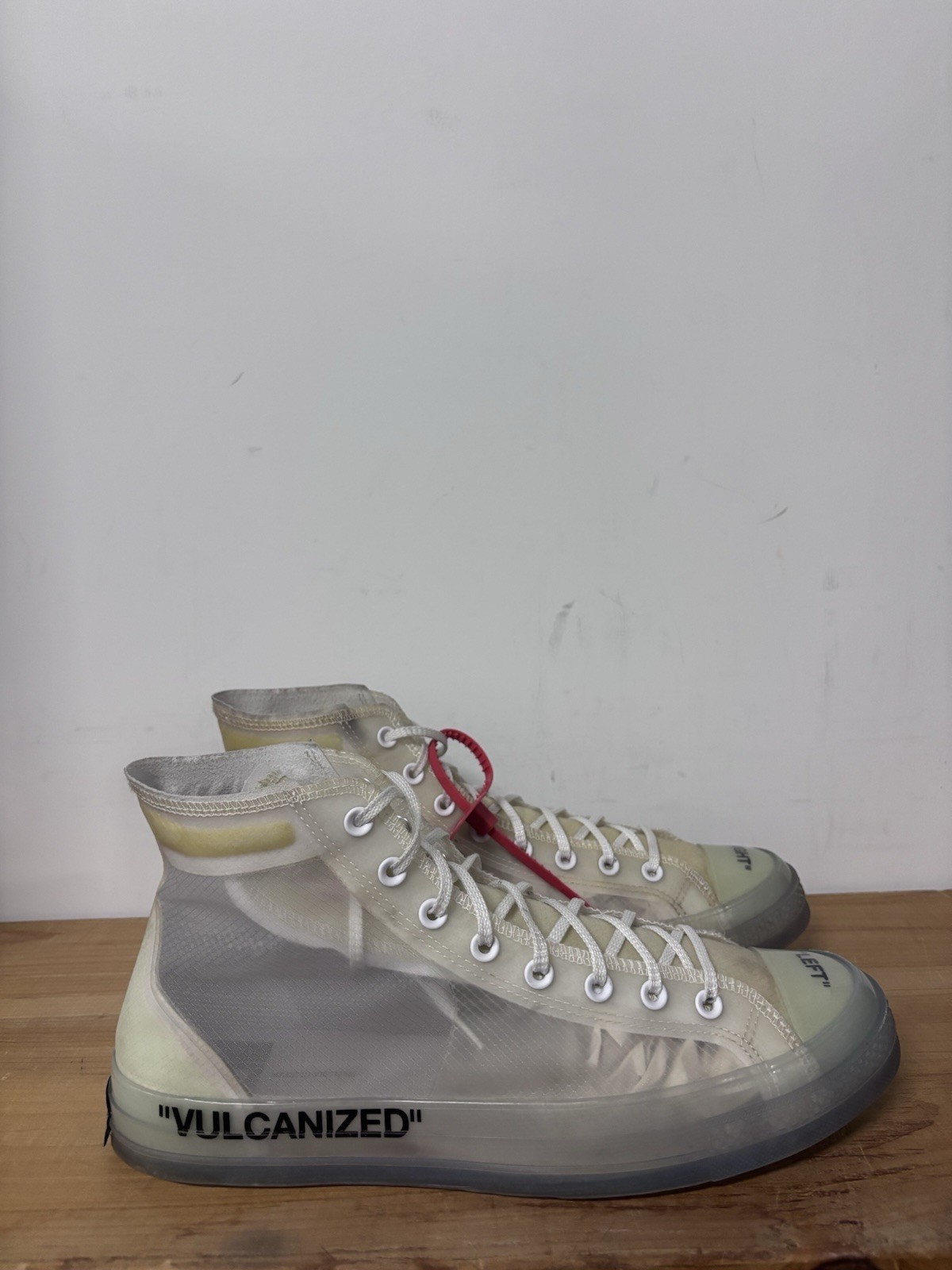 Size 13 - Off White X Converse Chuck 70 The 10 image 2