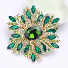 Stunning Oversized Emerald Green Crystal Rhinestone Floral Starburst Brooch Pin