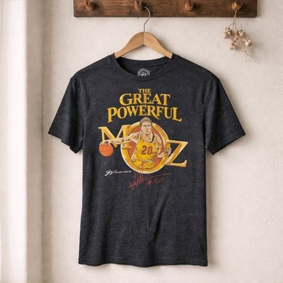 Cleveland Cavaliers T-Shirt Timofey Mozgov Size Large ''Great Powerful MOZ''