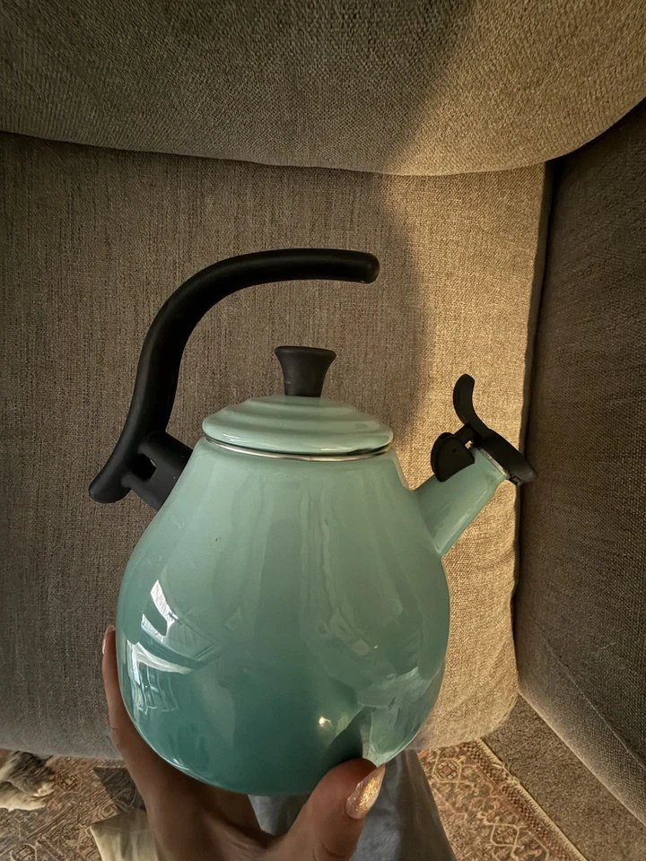 Tetera azul Le creuset Tiffany Foto 4 de 4