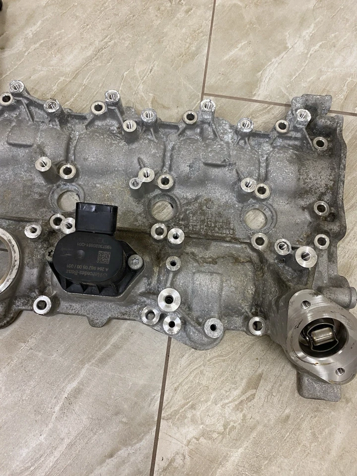 2019 梅赛德斯-奔驰 c300 2.0 升 4matic m264 发动机气缸盖阀盖 — 第 4/4 张图片