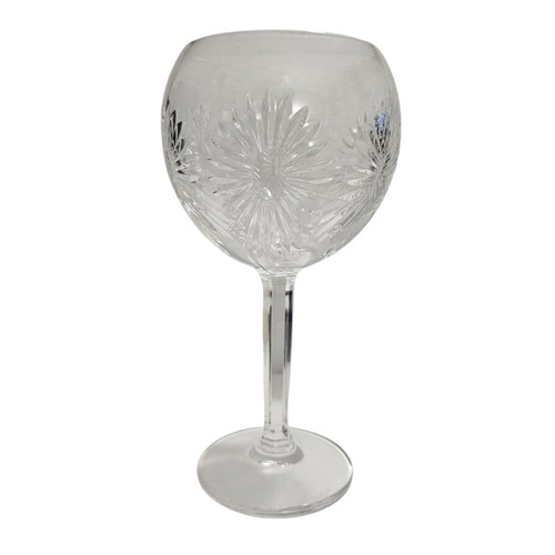 Set 2 bicchieri da vino Waterford Crystal Colleen taglio modello starburst Irlanda - Foto 2 di 5