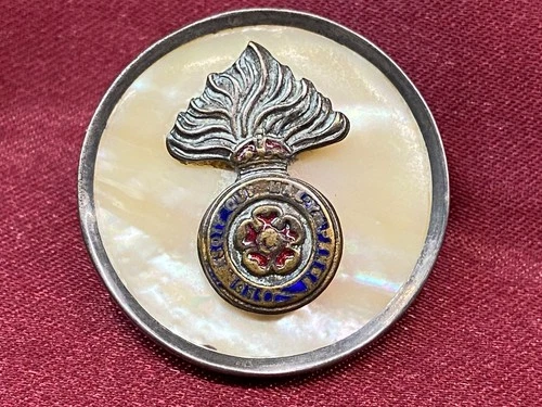 WW1/2 The Royal fusiliers Silver MOP Enamel Sweetheart Brooch w/fixing