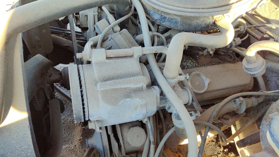 Bomba de aire Chevy Malibu 1981-1984 OEM EGR 3,8 L 07835397 Foto 3 de 4