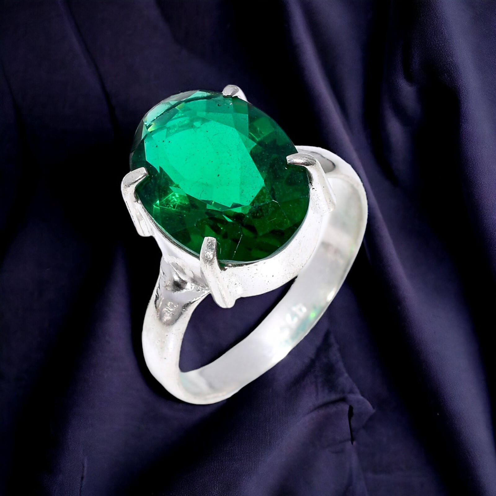 Gift For Women Statement Ring Size 7.5 925 Silver Emerald Gemstone