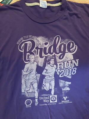 2018 United Way St Charles bridge run t-shirt.  Purple size XXL