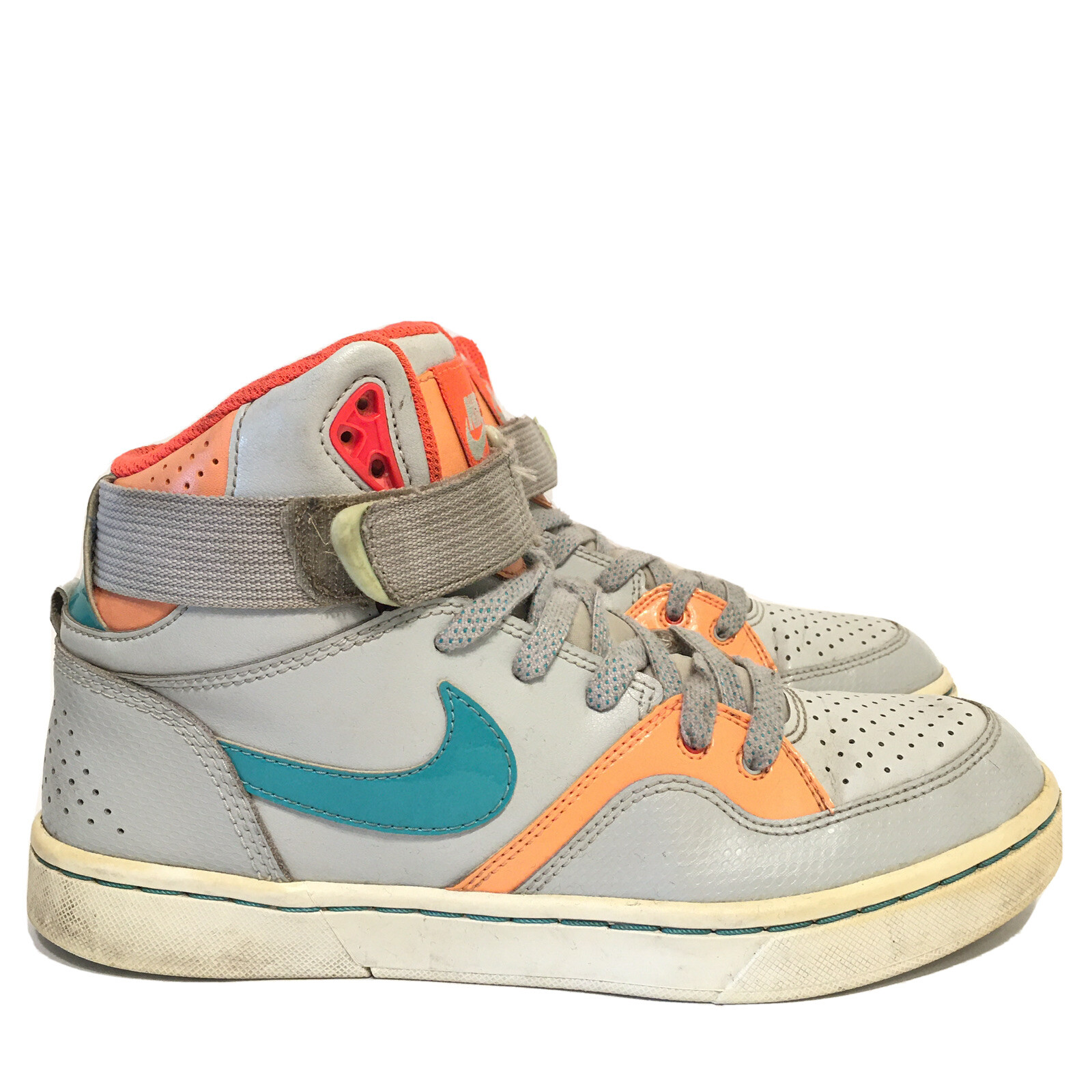 nike court tranxition