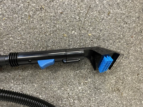 AIR-WAY Sanitizor Pro Upholstery Nozzle - Thumbnail 2