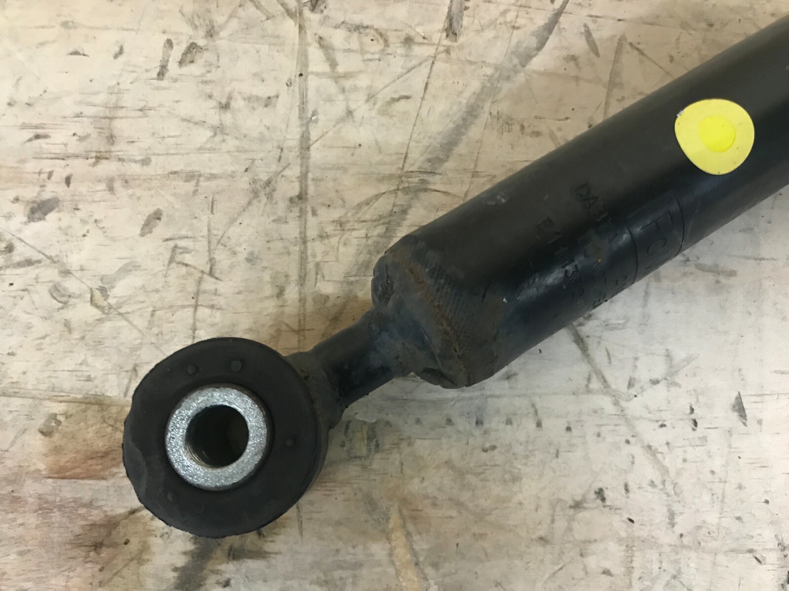 FORD FIESTA REAR SHOCK ABSORBER LEG C1BC18080AE 2012 2013 2014 2017