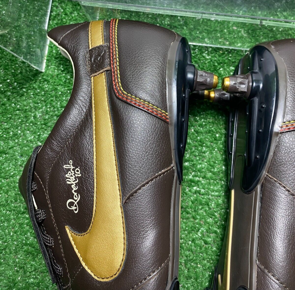 NEW Nike Tiempo SG Legend II Guri R10 Ronaldinho Leather 12.5 US