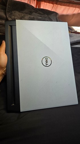 Dell G15 5525 Gaming Laptop GeForce 3050 TI AMD Ryzen 7 6800H